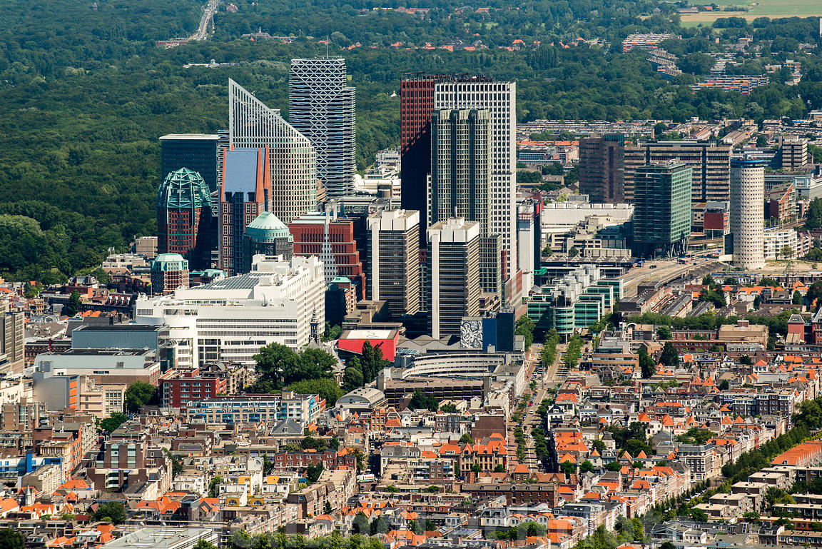 HollandLuchtfoto | Den Haag of s-Gravenhage is de hoofdstad van de  provincie Zuid-Holland, en de op twee na grootste gemeente van Nederland,  na ...